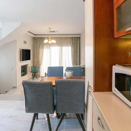 Holiday home Alexander *